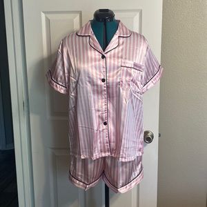 Sexy PJ/ Loungewear set. XL